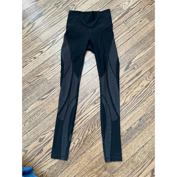 Lululemon Mapped Out High-Rise Tight 28" Black / Glacier Grey Size 4 - Picture 3 of 7
